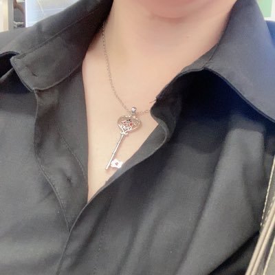 大好きだなぁ💘カワイイって言われるのも悪くない人生。皆の精神安定剤になりたい💊 @mono_musica まなむさん♥️同級生トリオForever✨ 宝塚も再燃中❄❁ #瀬奈じゅん #雪組 #花組 #あやひろチルドレン @triangle_ol トライアングル男子も推して参る! #自己満足ネイル