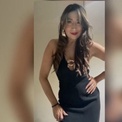 Isabel Uribe Profile