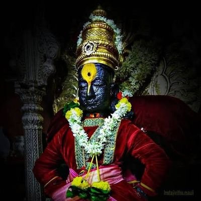 rajanishthorat's profile picture. राजकारण्यांचा विरोधक 😂