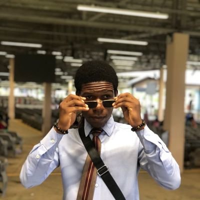 Debayo π Profile