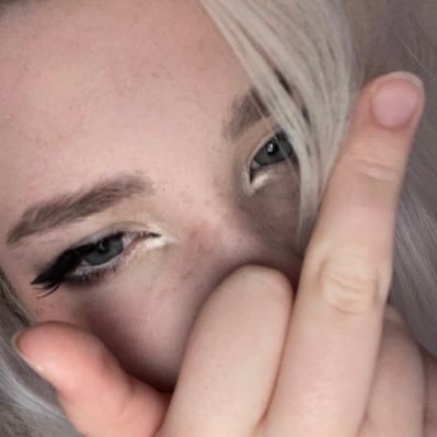 pixitoesies's profile picture. Spoilt brat 💖• throne payment only • Femdom/Findom 🎀