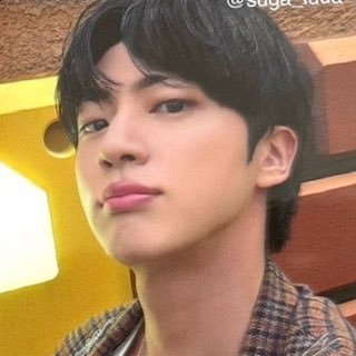 ARMY since MOTS:7. Love me some BTS, TXT, Twice, & LSFM. Mostly rts.