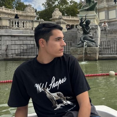 rubenalcarazg's profile picture. 