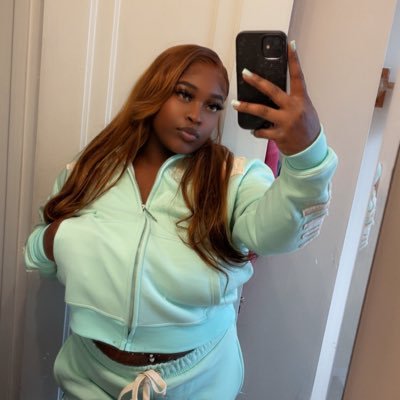 🏳️🌈 Fmosc: Slimthicvk 🧝🏾♀️ #RipPops 💚 “LIVE YOUR FUCKING BEST LIFE” ✨
