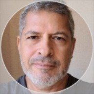 Bacharel em Administração, Finanças e Gestão Pública; Ministro do Evangelho; 16 anos em gestão de contratos de Petróleo;
Especialista em eletrônica Nível 5.