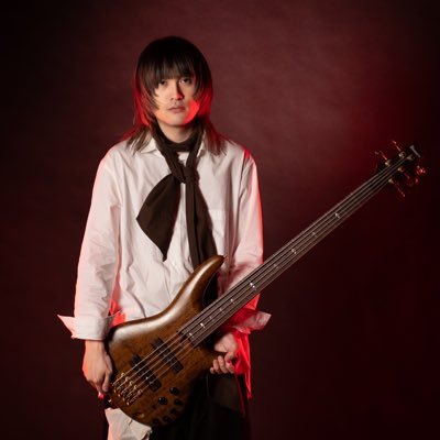 Jazz Fusion Bass Player / 公式アーティスト : Ibanez Guitars,Markbass / YouTube : https://t.co/AbR4E85Nvk / Instagram ↓