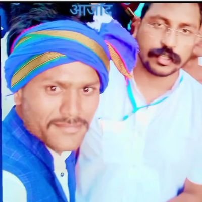 मैने बाबा साहब और साहब काशीराम जी को तो नही देखा,मगर उनकी अधुरी लड़ाई लड़ने वाले इन्सान को देखा है जो 
@BhimArmyChief
 ❤️ चन्द्रशेखर आज़ाद (सांसद जी)❤ है।
