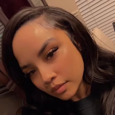 NancyEmily40633's profile picture. 