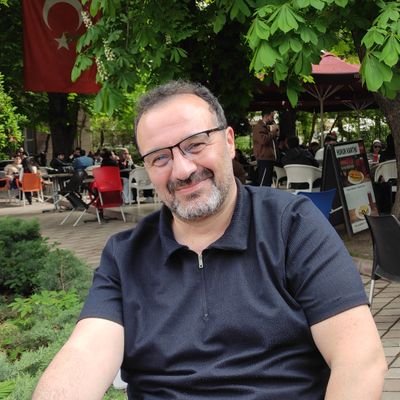 AÜHF, Genel Kamu Hukuku, İnsan Hakları,
Ankara Uni. Faculty of Law,
Academician, HR&Public Law,
Attorney at Law.
Haklı mağdur edilse de mağlup edilemez.