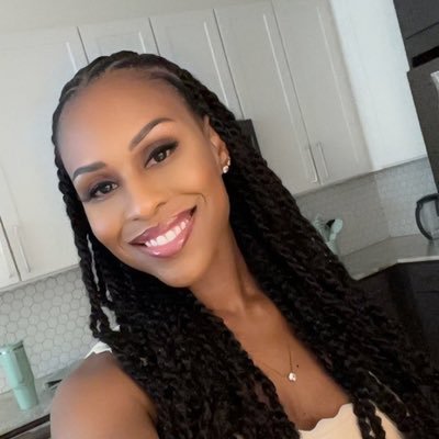south florida native. umiami alumna. meharry made. family medicine pgy-3. health & fitness. choose faith over worry✨🇭🇹