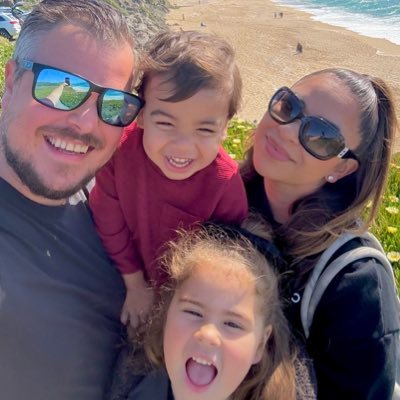 Investor with 40K shares of $LCID 10.5K shares of $SOFI. Proud dad of two, adding weekly and building our future!