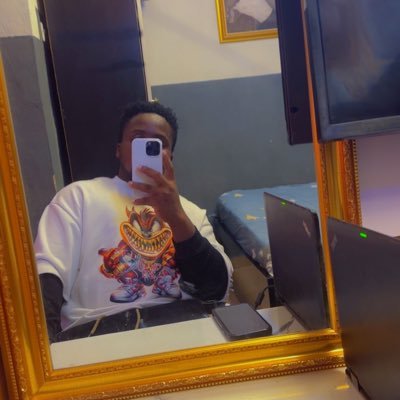 Dr. Val. I stand for Peace, Working Nigeria, Truth and Justice. Igbo Blood💪. Davido Stan. I stand against Injustice and APC.