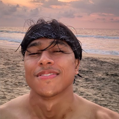 Software Engineer
breaking complex things and building something simpler!
🏄 #fitdevs
