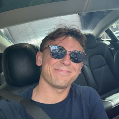 logan_sink's profile picture. Building @multidoint