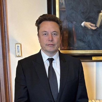 CEO - spaceX 🚀 Tesla 🚘Twitter Founder - The Boring company 🛣️