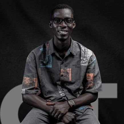 OluwatosinFLF's profile picture. 🎯Social Media Designer + Strategist
🎨Visuals That Sell. Content That Converts.
📈Helping brands go from forgettable→unmissable
📩 DM to work with us