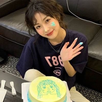 12Piab6pSE0aOtO's profile picture. 