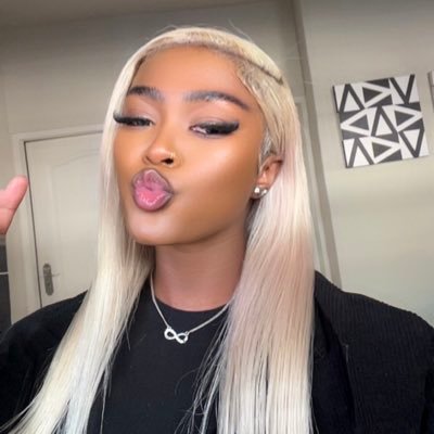 @BusisiweMotha_