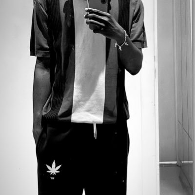 ejc4L's profile picture. GOD FIRST 🌹| Fx Trader | Business 📍 | @LFC