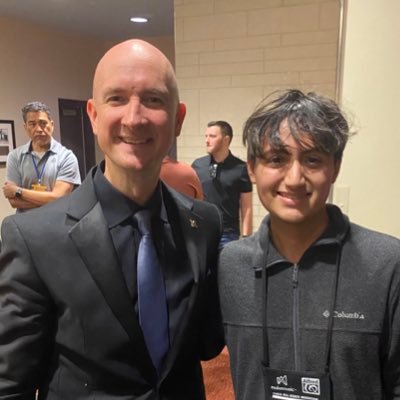 seanitoes's profile picture. I love Mia Moore. and music is good ig