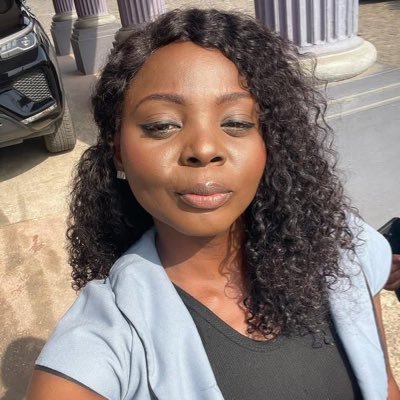 God's carrier|| Communication||Perfume oils|| hairstylist, wigs revamp || wigseller || foodstuffs|| Educator|Sarcasm|| humanitarian|| music is my escape 🥰