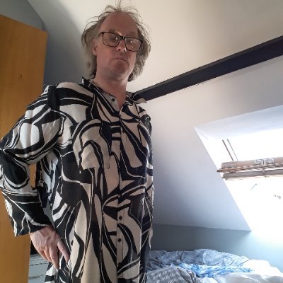 Quiet and shy person good personality as well I'm a bi gay cross dresser as well like dressing as a woman
i don't use Google chat or WhatsApp or chat apps