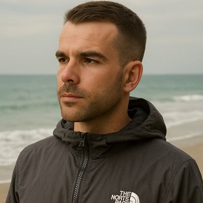 BilletCyril's profile picture. Lvl 33 🎂jeux vidéo 🎮 collectionneur 📚💿 cinéma 📽️PSN : GAMER_PIXEL39