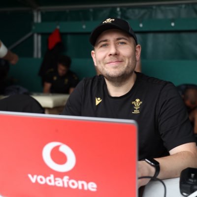 Rugby Analyst 🏉 | @_4Louis Ambassador 👩🍼👨🍼| Prof Doc Graduate 👨🎓