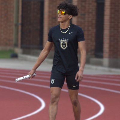 2 Sport Athlete| Penn High School C/O ‘27| 3.5 GPA| Football/ Track| WR| 400:50.3|5’11” 155lbs.| IG: @bradenw.08