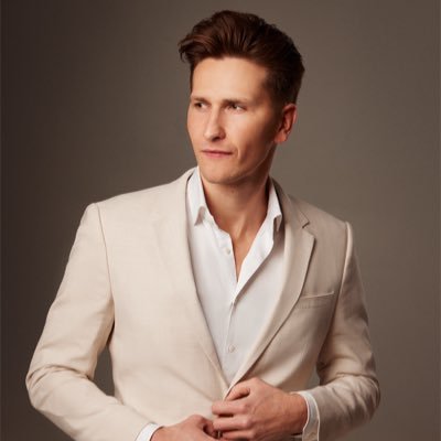 PablitoMaestro1's profile picture. Living. Breathing. Enjoying. The world that is soon to be heavily altered by AI. That should be quite a revolution. Let’s be on the positive side of it ☀️