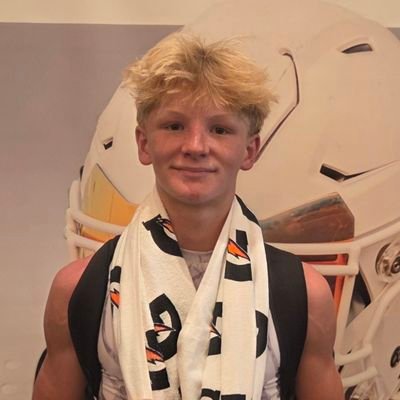 JulianKnight561's profile picture. C/O 2029 Forest Hill High School | POS: FS | 5'7 130 lbs | Coach: Evan Williams | GPA: 4.0 UW/4.33W | Email: 99knightjulian@gmail.com