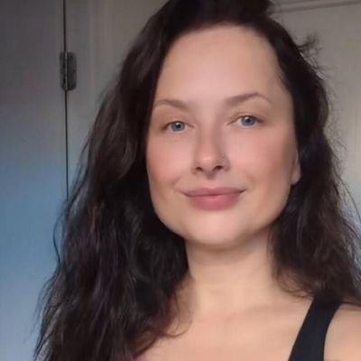 roxhovland's profile picture. Travelling and adventures