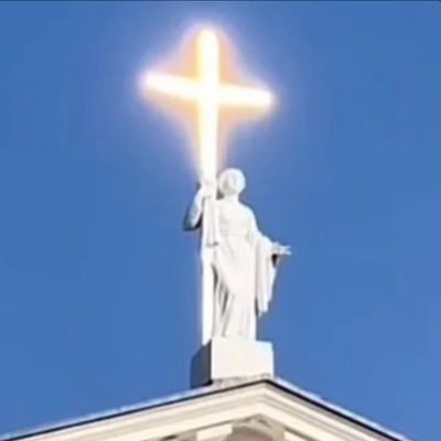 I love JESUS for her loved me first and l honor him for he honored me first✝️🙏🏾