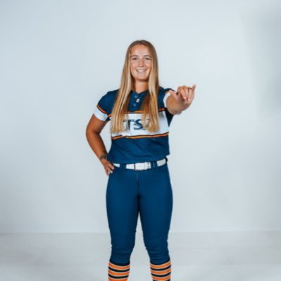 sam17mundine's profile picture. UTSA Softball #birdsup🥎 | Former baseball player⚾️