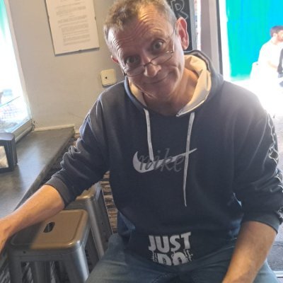 JosePer03568025's profile picture. 