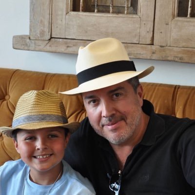I am an honest and good Christian who loves being surrounded by family,