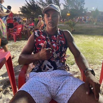 Uma nova história sendo escrita...💎
RUBRO-NEGRO DE CORPO E ALMA⚫🔴🏆
🚨 @Cris_gon19 🚨
