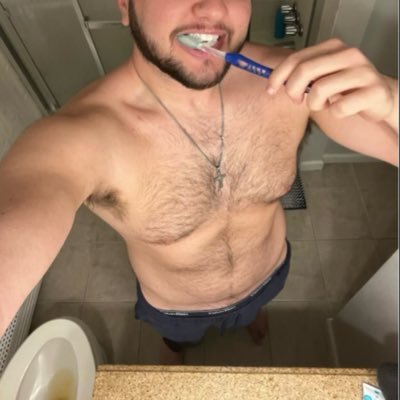 NEW CREATOR !!! 26, 6’0, 220, 7” cut, size 13. https://t.co/DTwyO0QTkz message me on OF😉