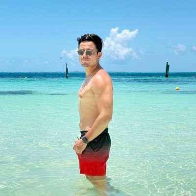 Gracias a la vida que me ha dado tanto. Gastro 👨🏻⚕️ https://t.co/T8iAFtjECg