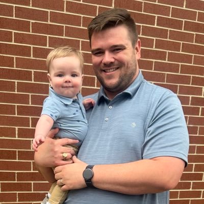 Husband to @taylorchampion8. Teacher at @SouthAiken & Head Men’s Basketball Coach for @southaikenMBB. Graduate of @UofSC. #ForeverToThee #PonyUp 🐴🏀