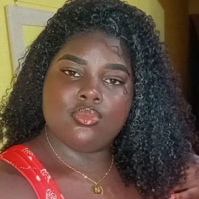 ~Changes✨
Geminiana 🤎🍯⚡
Madrinha de duas princesas💖💖