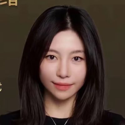 ghddjkyty's profile picture. 