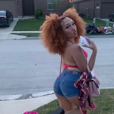 Adebayo3590001's profile picture. I’m a cool private lady and I know what i want 👋