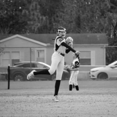 kenleigh_3's profile picture. Sante fe inferno 18u Strickland // Branford high school // MI • 1b // class of 2028 //