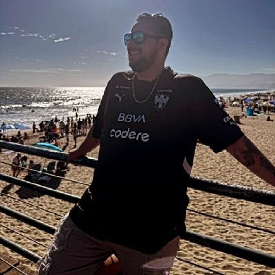Mis sueños están esperando que me canse de hacer siempre lo mismo.