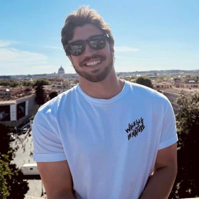 muralhadc's profile picture. No rodeio da vida, sempre há uma nova montaria.