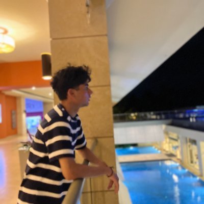 18 | CS @ Waterloo | Building things that I find cool and talking about them :)