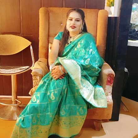 ♻️NSDC:National Skill Development Corporation⁉️
🍂Co.Founded By:DayaDevi Foundation⁉️
The 😍 Beauty of a 💃woman is due to her 💅 Makeup⁉️
FV 💫Day🎂 24 June...