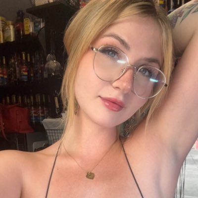 sweetest bad girl in the northwest. @jazthebarista