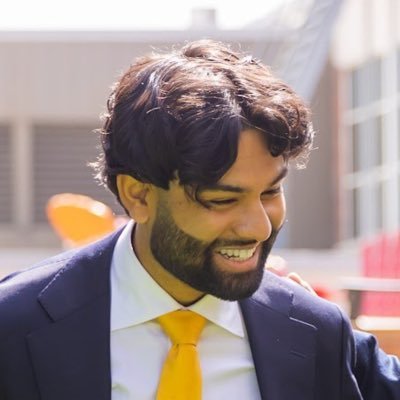 krishna_avi's profile picture. overdosing on information